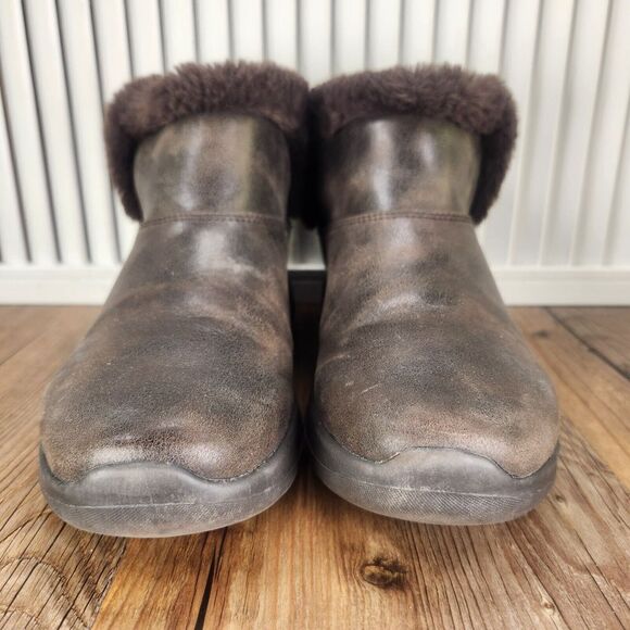 Womens 9 Skechers On the Go Joy Endeavor Chocolate Faux Fur Ankle Booties Boots - Picture 2 of 11
